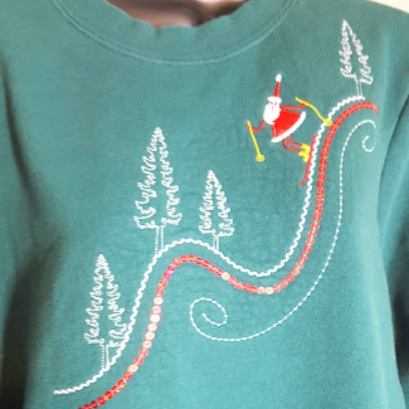 Santa Skying Sweatshirt sz Large - Picture 2 of 4